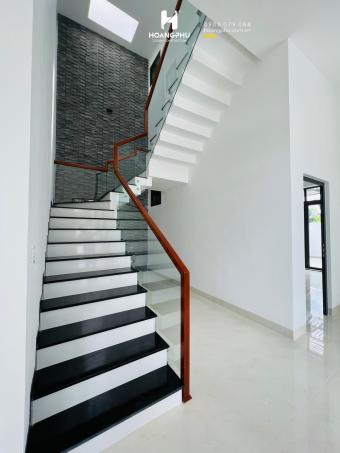 THUY VILLA