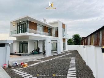 THUY VILLA