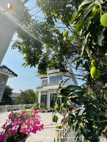 LAM VILLA