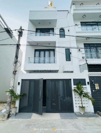 PHONG HOUSE