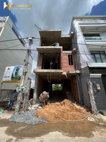 PHONG HOUSE
